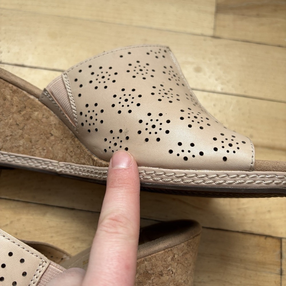 Clarks Collections Women's Helio Corridor Wedge Sandals Womens Size 8.5 Beige‎ - Picture 8 of 9
